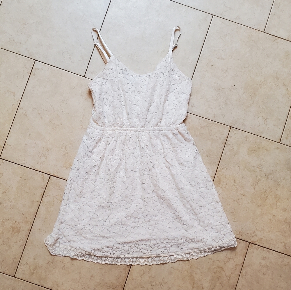 Ivory lace short summer dress